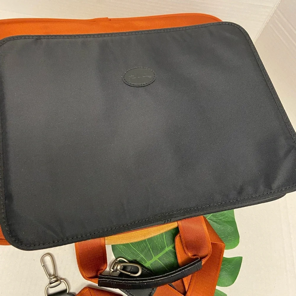 LongChamp Burnt Orange Laptop Messenger Bag & Laptop Folder sleeve
